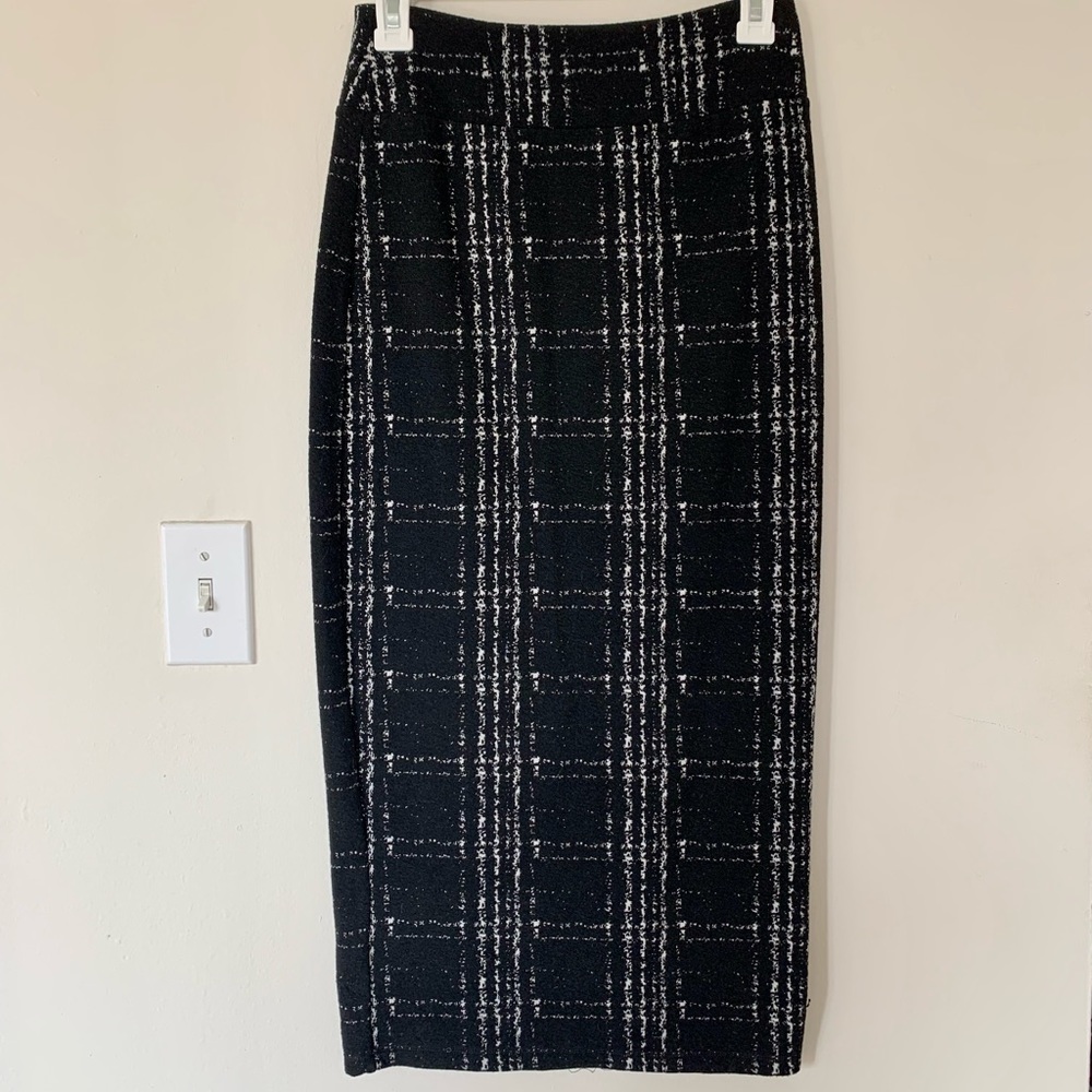 Plaid pencil skirt
